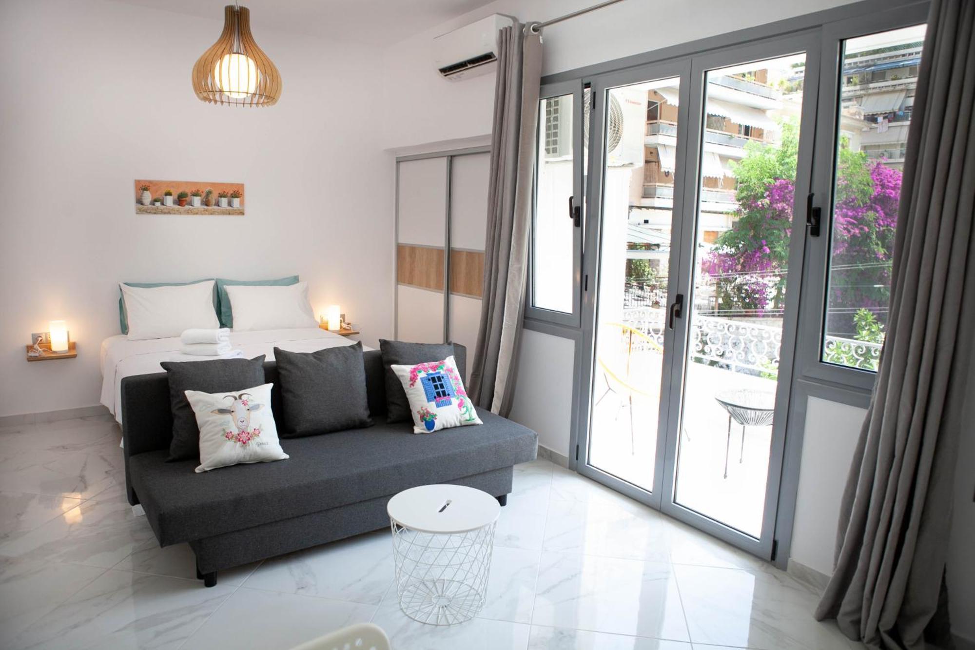 Luxury In The Center Apartment *